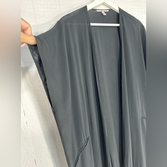 Victoria’s Secret fringe kimono open front cardigan size S - Picture 2 of 9